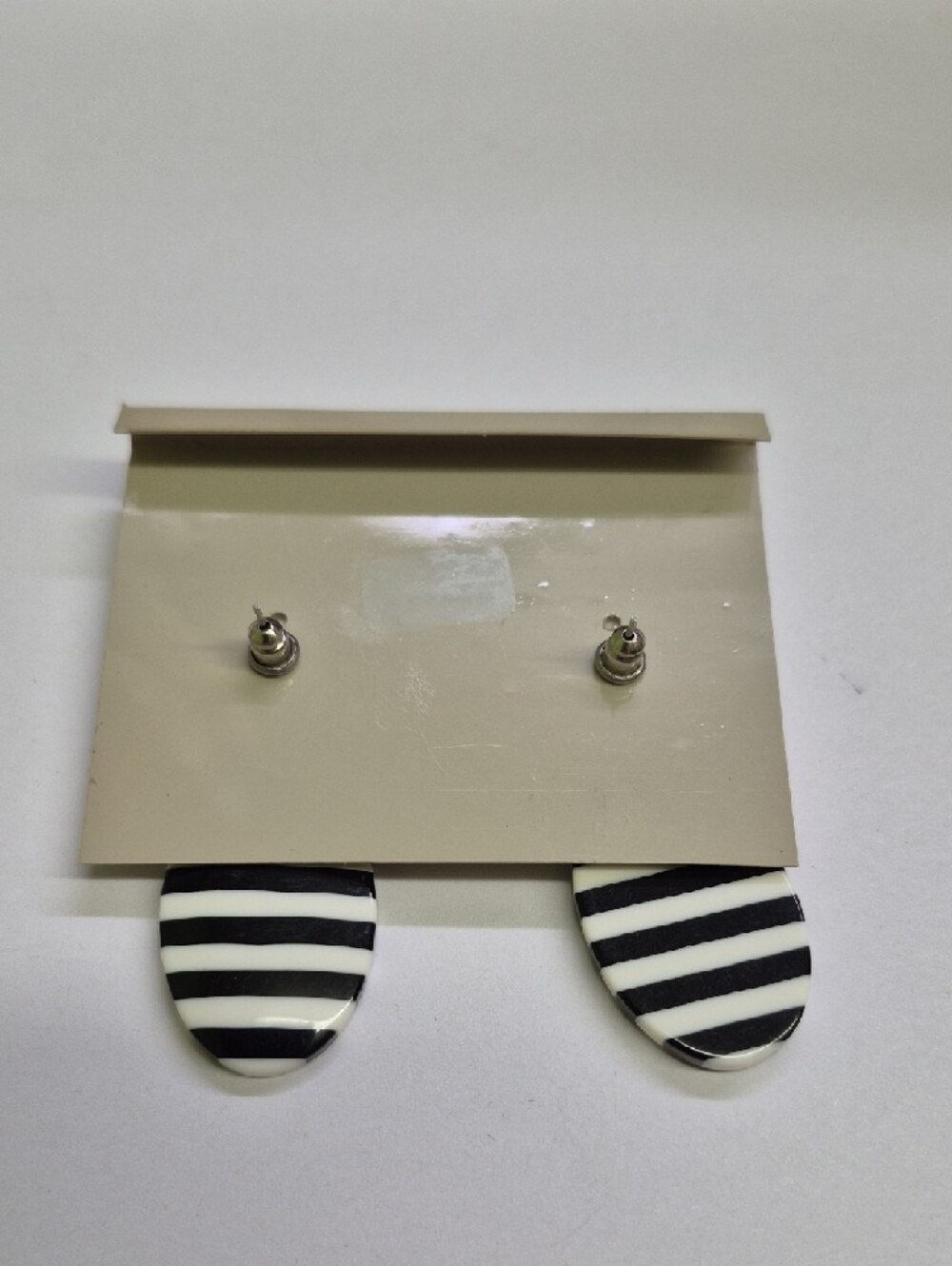 Vintage Striped Black & White Drop Earrings - Fashion Post Earrings - Picture 2 of 4